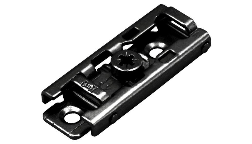 Монтажная планка 3D, шуруп, прямая H=0, черная, (500 шт/кор), V2 AQ