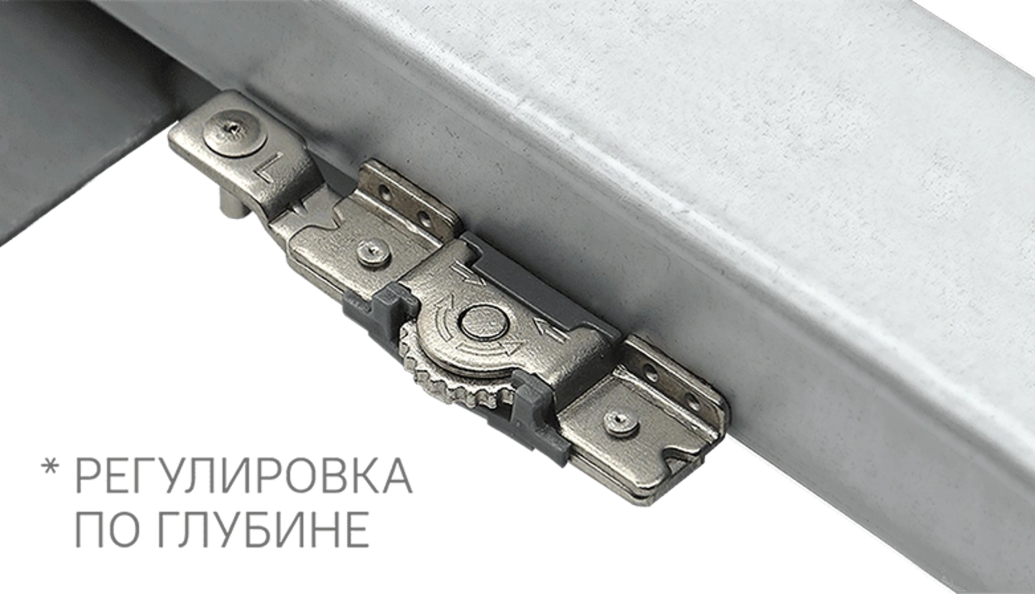 В интерьере